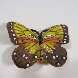 Butterfly Resin with strong magnet (yellow & brown)